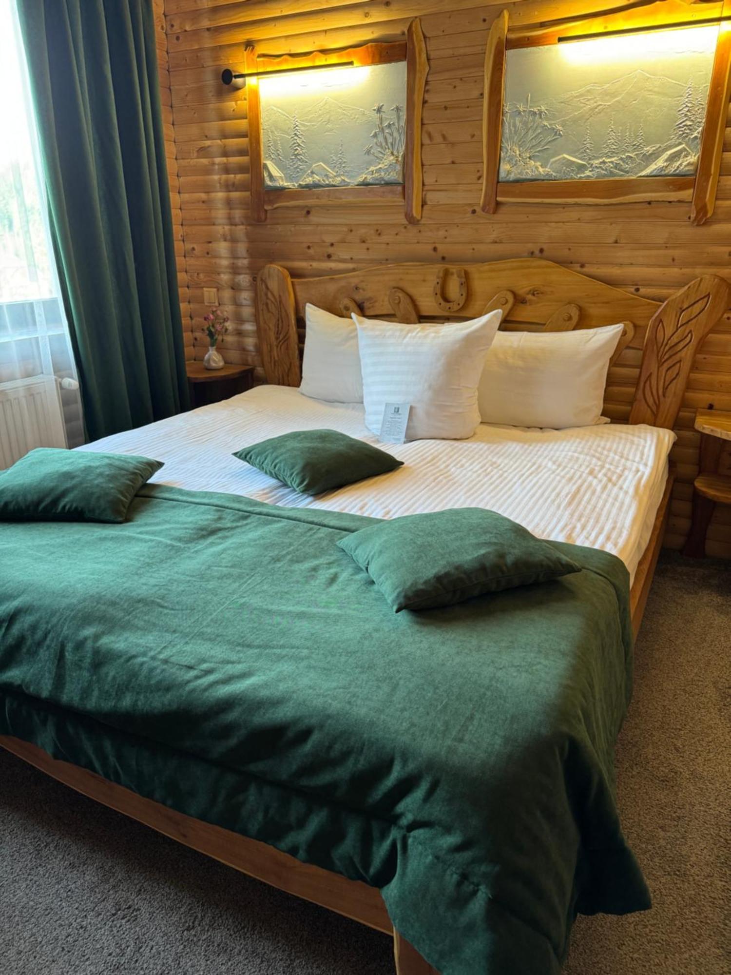 Stara Pravda Hotel - History バコヴェル エクステリア 写真