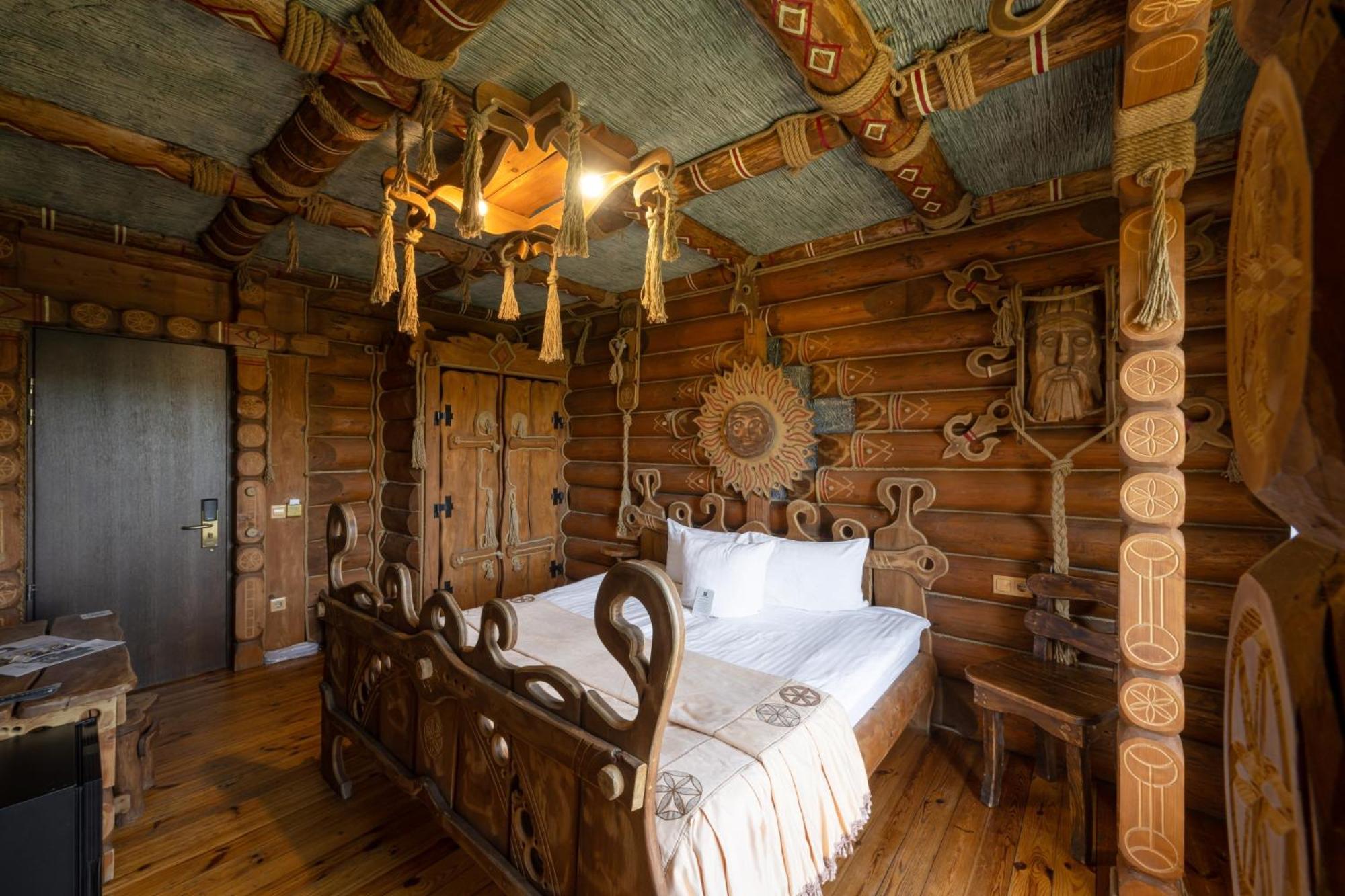 Stara Pravda Hotel - History バコヴェル エクステリア 写真