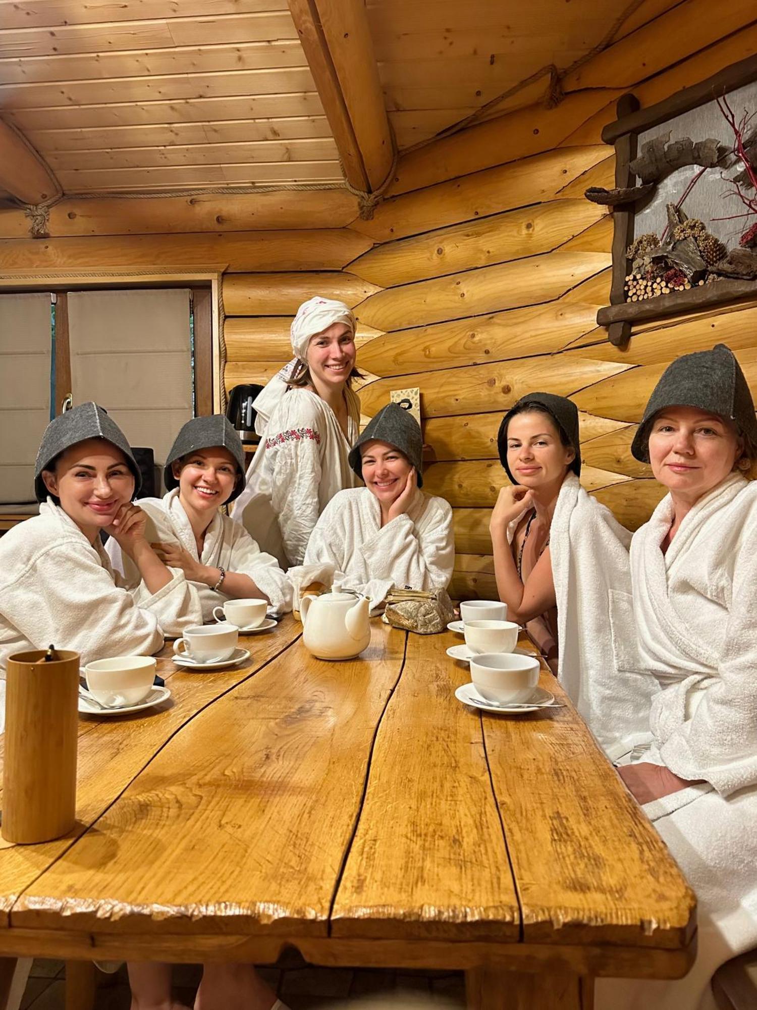 Stara Pravda Hotel - History バコヴェル エクステリア 写真